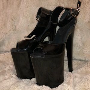 8inch pleaser heels